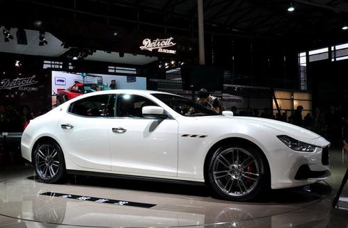 星空真人